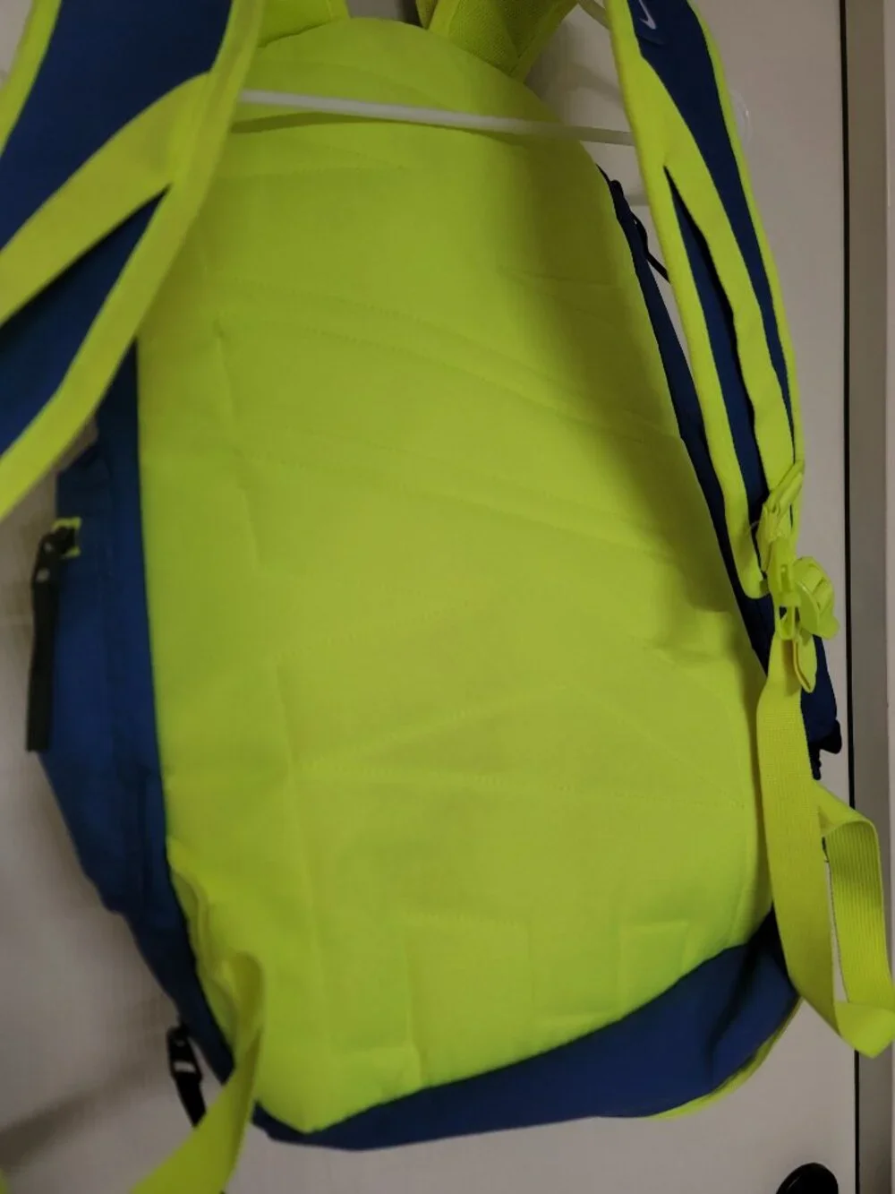 Mens neon green and blue Nike Elite backpack - slightly used but no damage